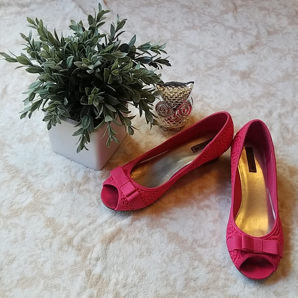 Pink lace peep toe wedge sandals